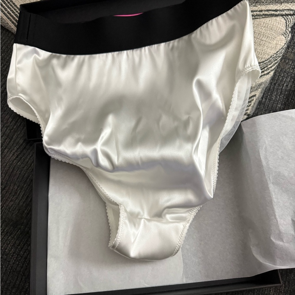 Dolce & Gabbana Black Panties - Picture 3 of 6